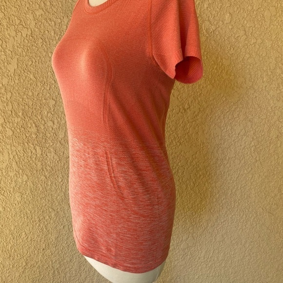 Lululemon Short Sleeve Shirt Sunny Orange /Coral‎ EUC - Picture 4 of 12